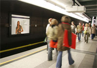 Werbefilm in sterreichische Gebrdensprache am U-Bahnhof