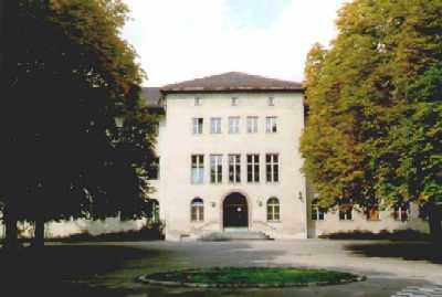 Der Schulhof